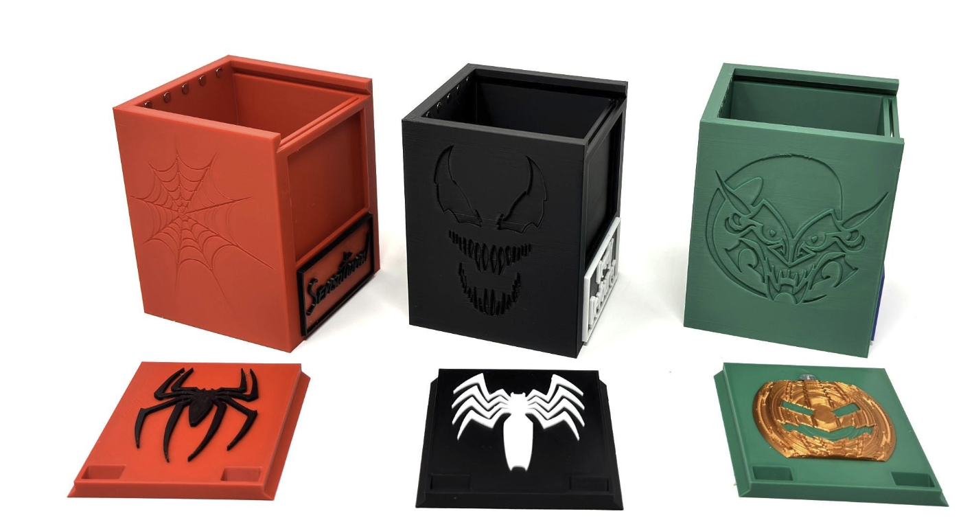 MTG Commander Deck Box - Super Heroes